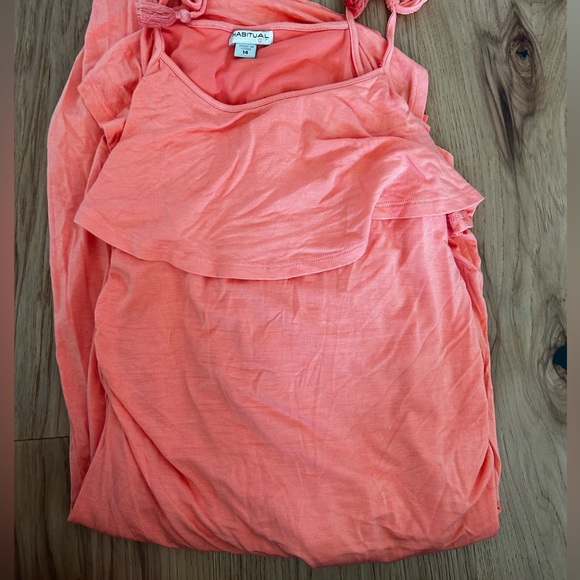 Coral habitual dress - Picture 2 of 2